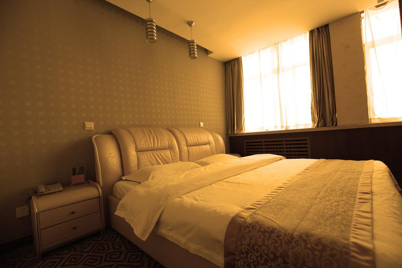 Huashan Jinsui Hotel Huayin מראה חיצוני תמונה