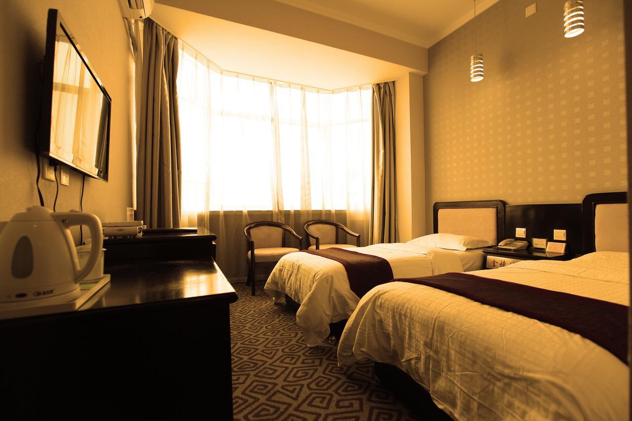 Huashan Jinsui Hotel Huayin מראה חיצוני תמונה