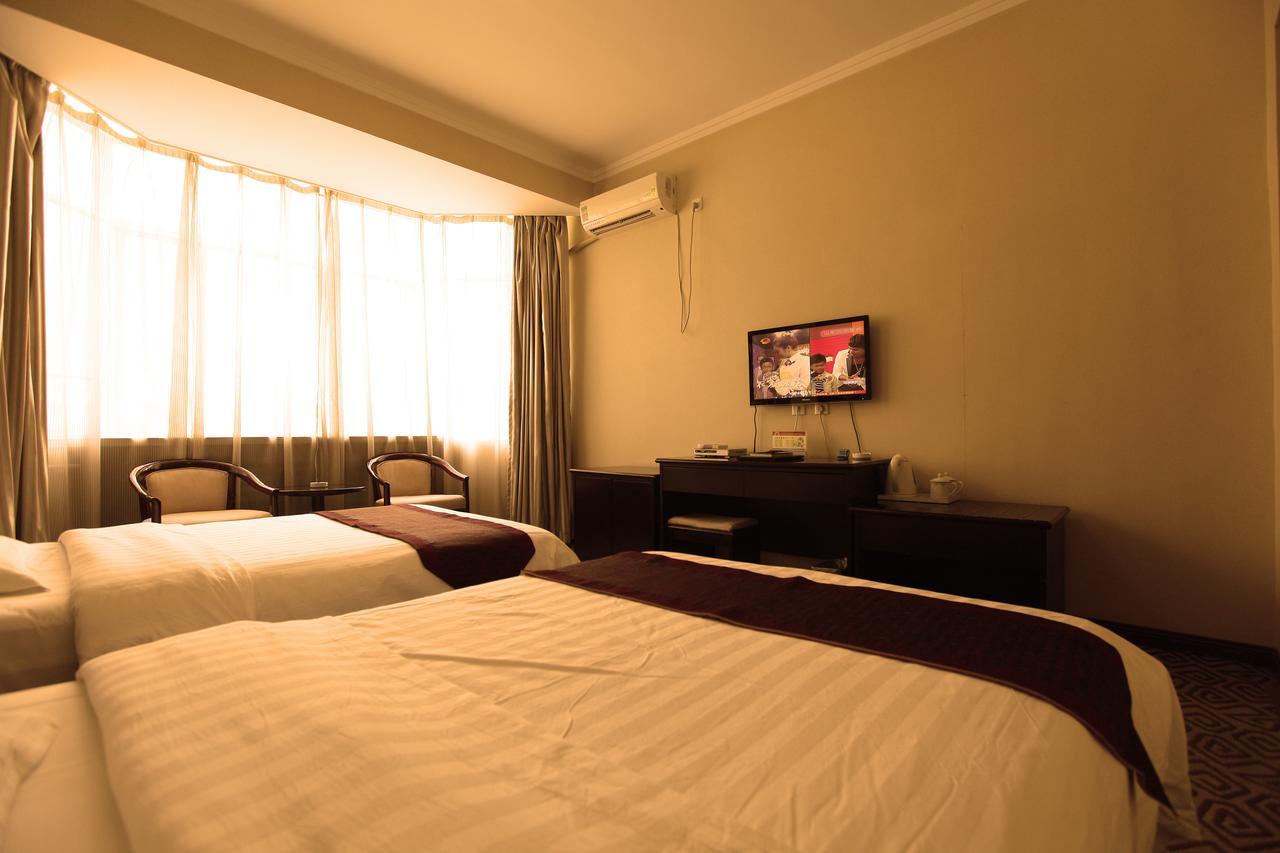 Huashan Jinsui Hotel Huayin מראה חיצוני תמונה